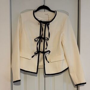 Commense Cream Blazer with Black Trim